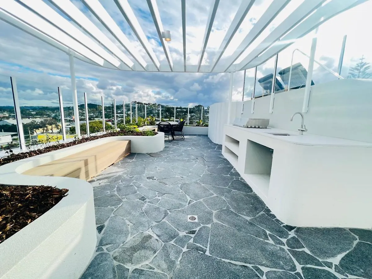 The Penthouse By Lusso Apartment Gold Coast Australia
